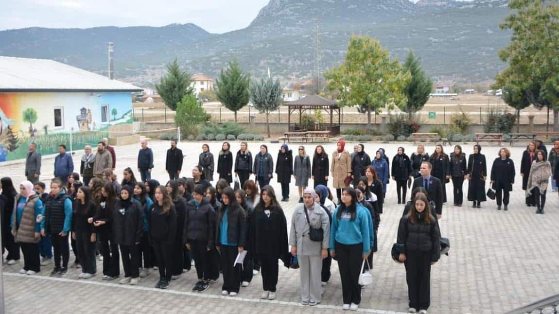 10 KASIM ULU ÖNDER ATATÜRK'Ü ANMA PROGRAMI YAPILDI 